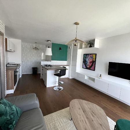 Appartement Accueillant, Tres Bien Situe Nantes Exteriör bild