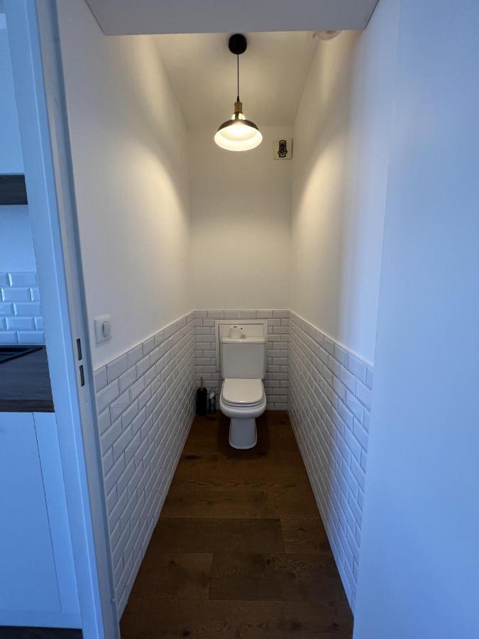 Appartement Accueillant, Tres Bien Situe Nantes Exteriör bild