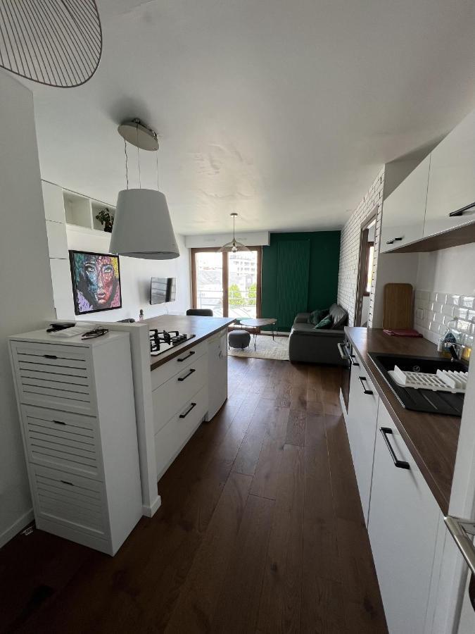 Appartement Accueillant, Tres Bien Situe Nantes Exteriör bild